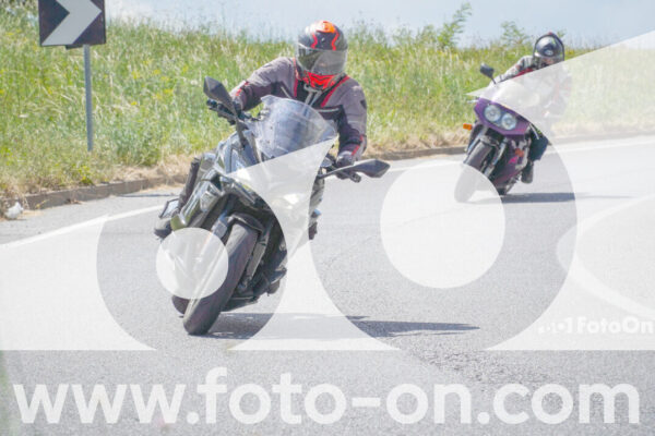 <h1 class="product-title">thumb_FF104622</h1>