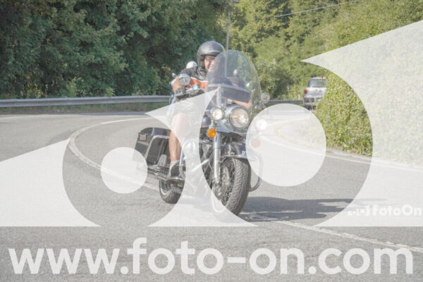 <h1 class="product-title">thumb_FF104666</h1>