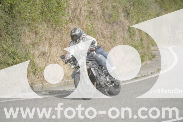 <h1 class="product-title">thumb_FF104811-1</h1>
