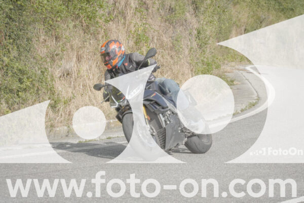 <h1 class="product-title">thumb_FF104903</h1>