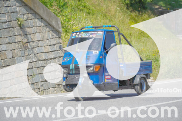 <h1 class="product-title">thumb_FF104933</h1>