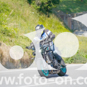 thumb_FF105204
