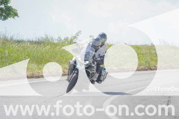 <h1 class="product-title">thumb_FF105219</h1>