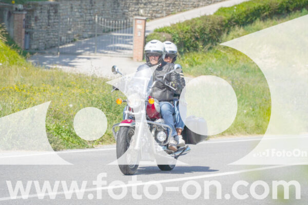 <h1 class="product-title">thumb_FF105398</h1>