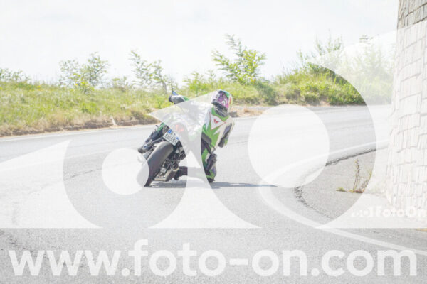 <h1 class="product-title">thumb_FF105444</h1>