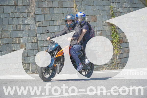 <h1 class="product-title">thumb_FF105481</h1>