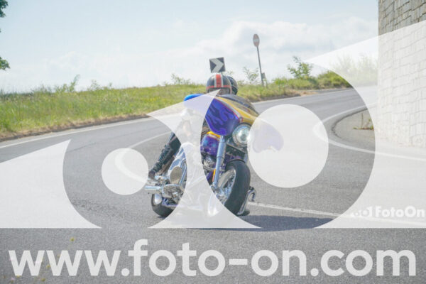<h1 class="product-title">thumb_FF105511</h1>