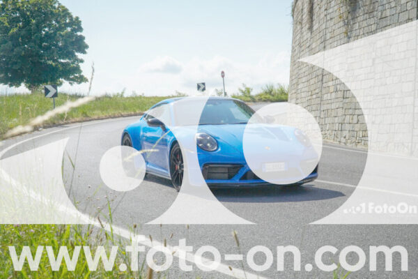 <h1 class="product-title">thumb_FF105562</h1>