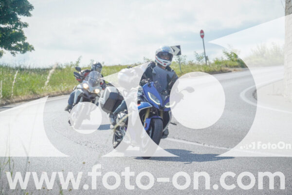 <h1 class="product-title">thumb_FF105668</h1>