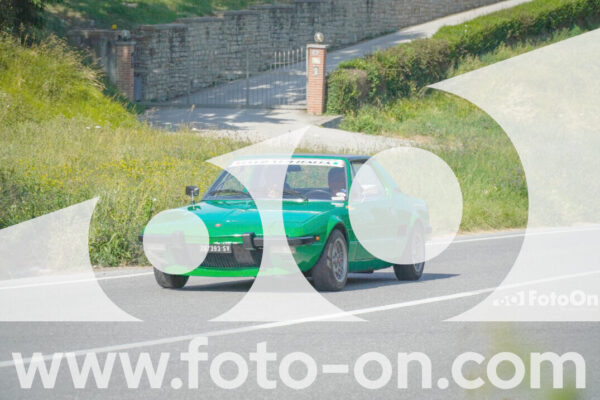 <h1 class="product-title">thumb_FF105709</h1>