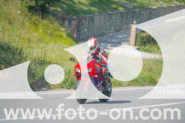 <h1 class="product-title">thumb_FF105750_1</h1>