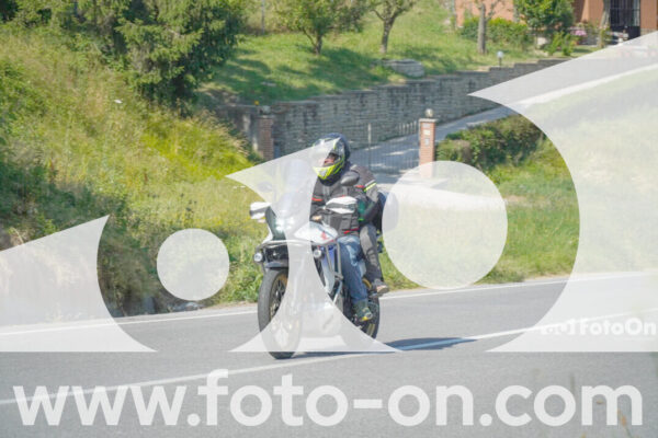 <h1 class="product-title">thumb_FF105756_1</h1>