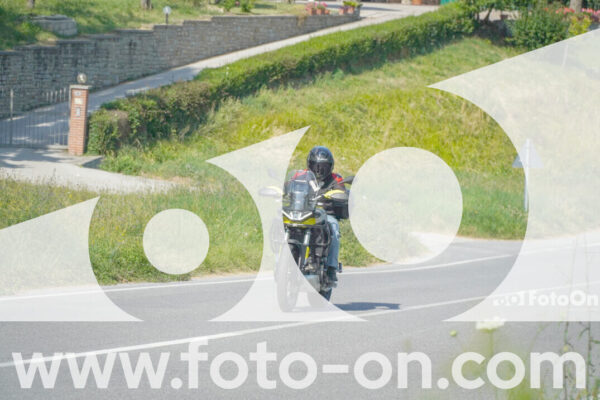 <h1 class="product-title">thumb_FF105768_1</h1>