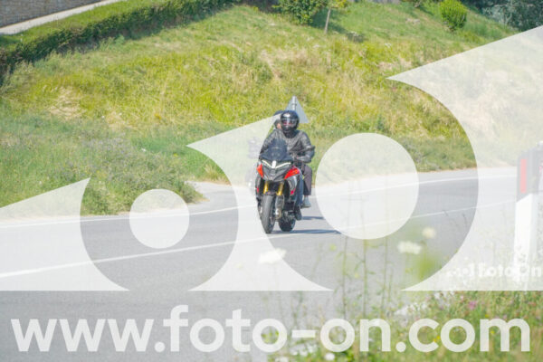 <h1 class="product-title">thumb_FF105810</h1>