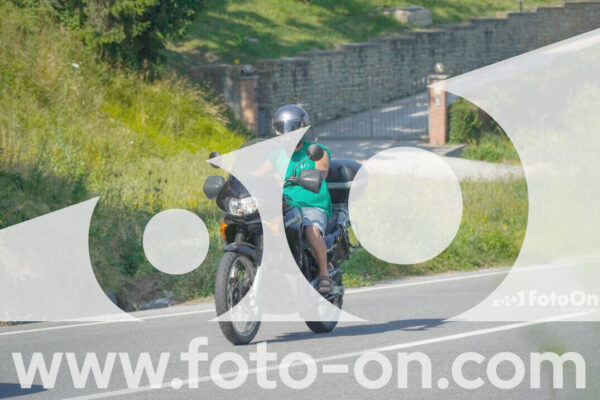 <h1 class="product-title">thumb_FF105860</h1>
