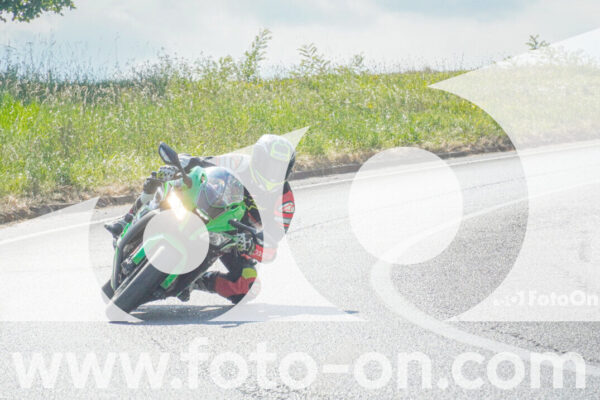 <h1 class="product-title">thumb_FF105920</h1>