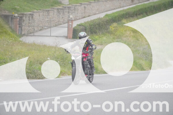 <h1 class="product-title">thumb_FF106729</h1>