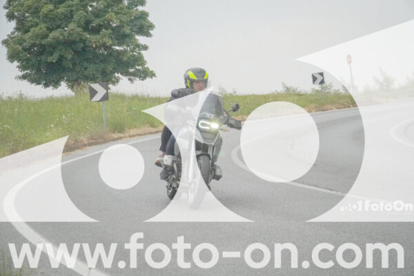 <h1 class="product-title">thumb_FF106742</h1>