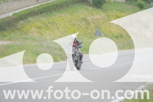 <h1 class="product-title">thumb_FF106814</h1>