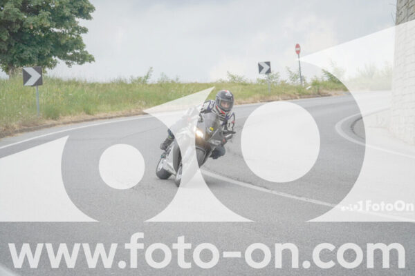 <h1 class="product-title">thumb_FF106838</h1>