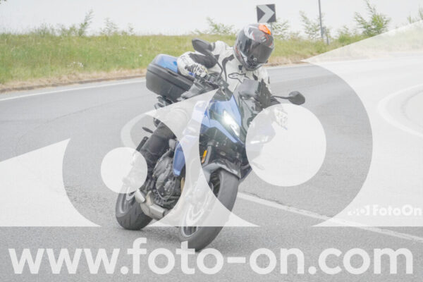 <h1 class="product-title">thumb_FF106848</h1>