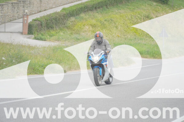 <h1 class="product-title">thumb_FF106877</h1>