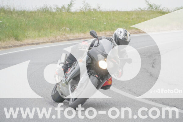 <h1 class="product-title">thumb_FF106878</h1>