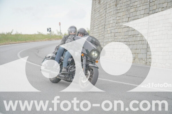 <h1 class="product-title">thumb_FF106980</h1>