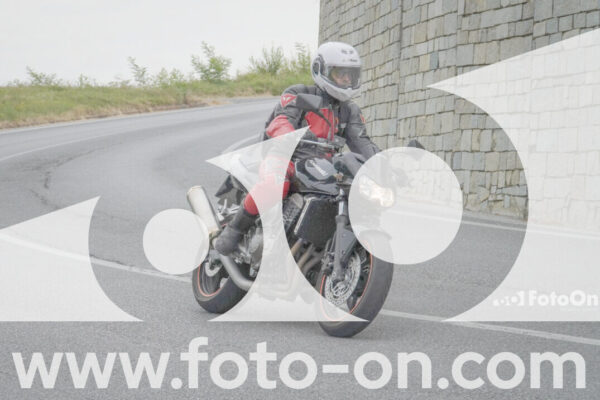 <h1 class="product-title">thumb_FF106987</h1>