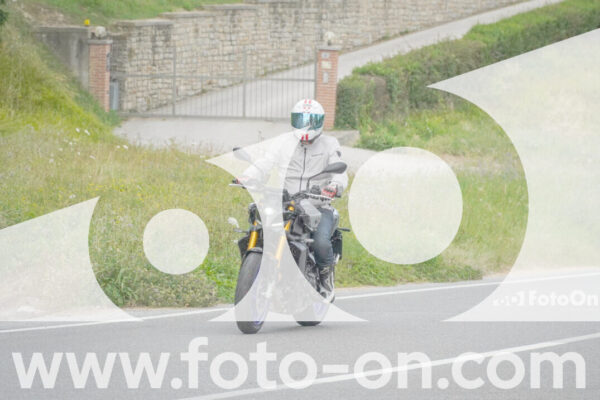 <h1 class="product-title">thumb_FF107029</h1>