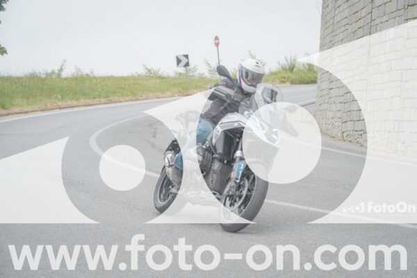 <h1 class="product-title">thumb_FF107138</h1>