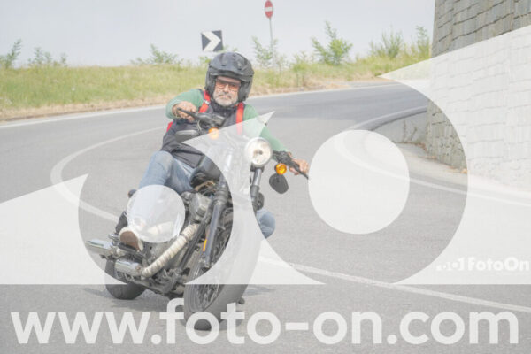 <h1 class="product-title">thumb_FF107303-1</h1>