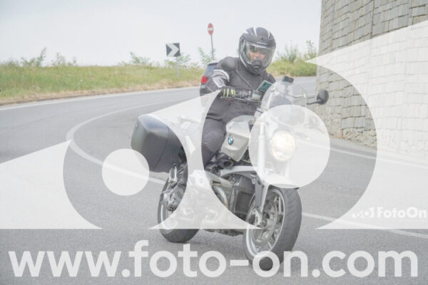 <h1 class="product-title">thumb_FF107380-1</h1>