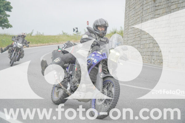 <h1 class="product-title">thumb_FF107495</h1>