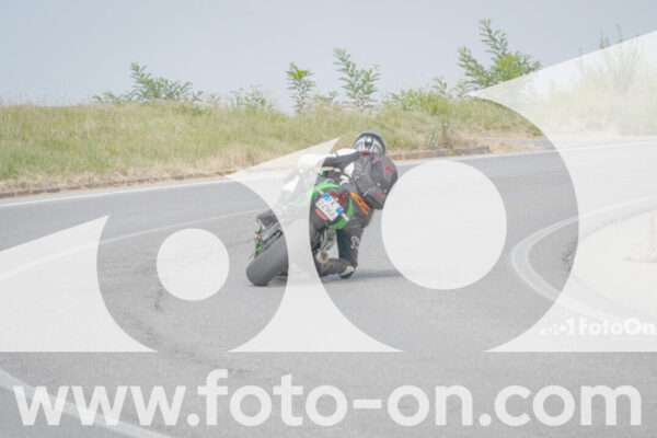 <h1 class="product-title">thumb_FF107626</h1>