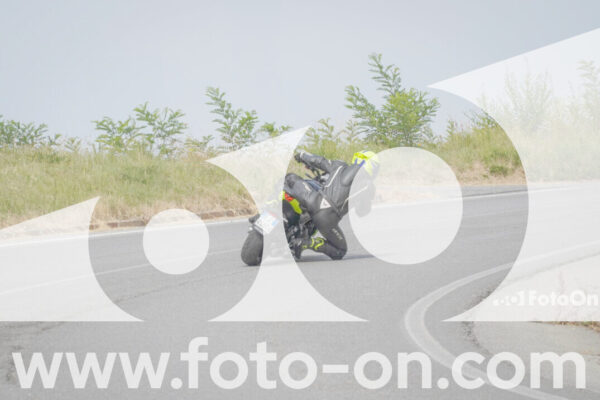 <h1 class="product-title">thumb_FF107645</h1>