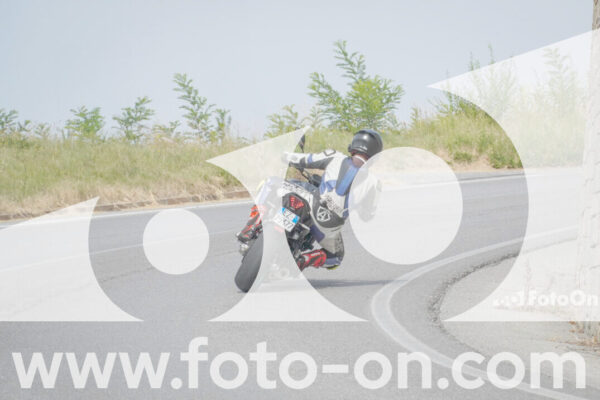 <h1 class="product-title">thumb_FF107655</h1>