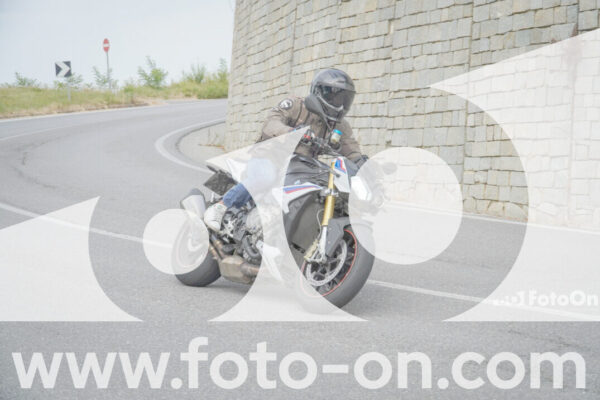 <h1 class="product-title">thumb_FF107693</h1>