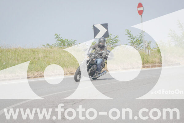<h1 class="product-title">thumb_FF107772</h1>