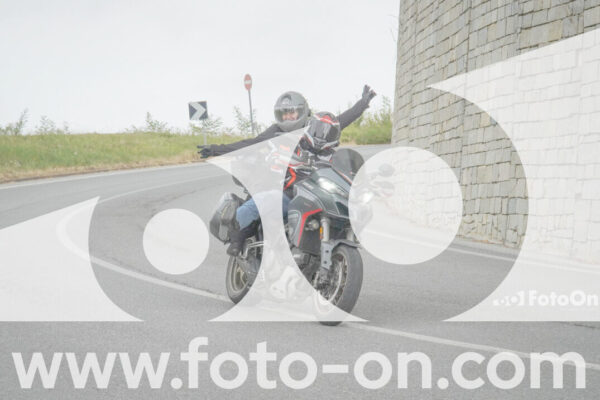 <h1 class="product-title">thumb_FF107846</h1>