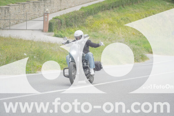<h1 class="product-title">thumb_FF107867</h1>