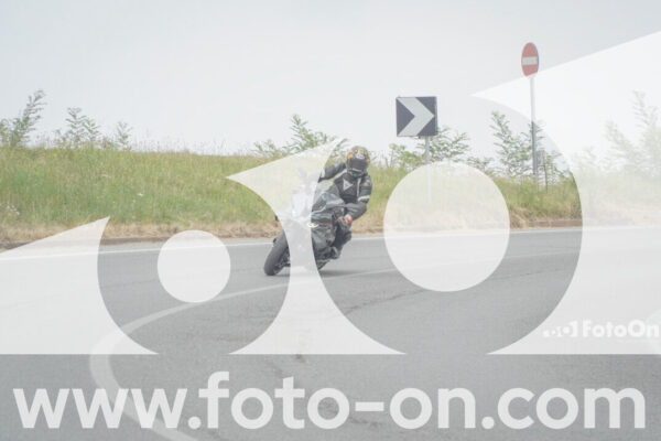 <h1 class="product-title">thumb_FF107873</h1>