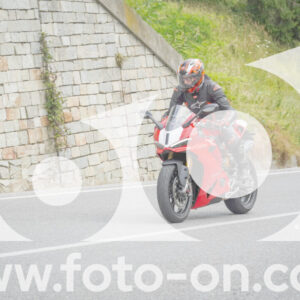 thumb_FF107905