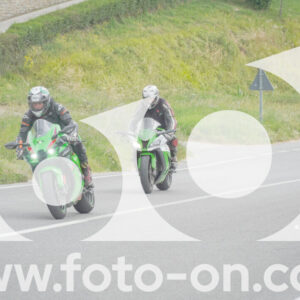 thumb_FF107952