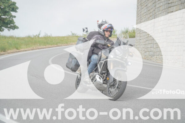 <h1 class="product-title">thumb_FF107978</h1>