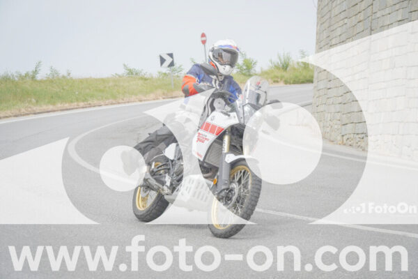 <h1 class="product-title">thumb_FF107987</h1>