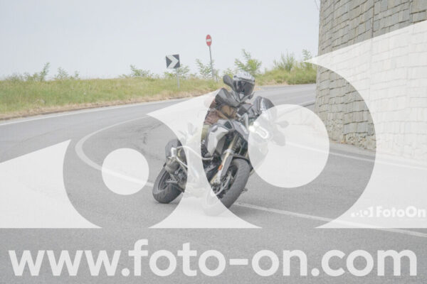 <h1 class="product-title">thumb_FF108036</h1>