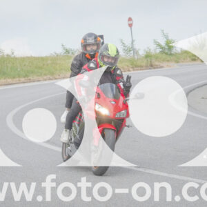 thumb_FF108040