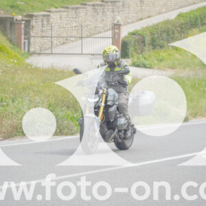 thumb_FF108054-1