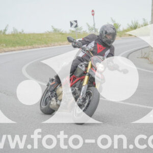 thumb_FF108063